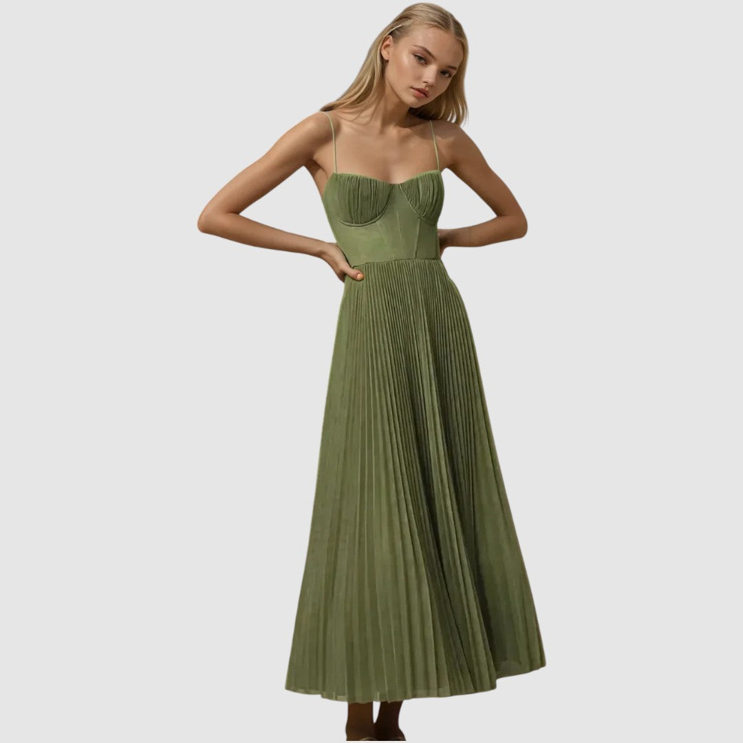 Adéla - Moderní elegance s otevřenými zády