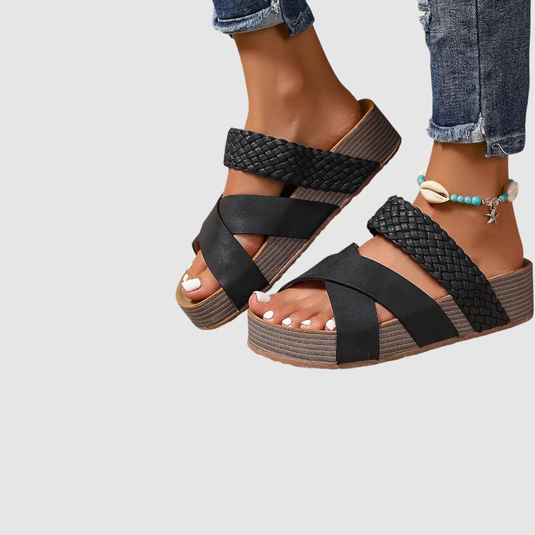 Martina - Ortopedické kožené sandály