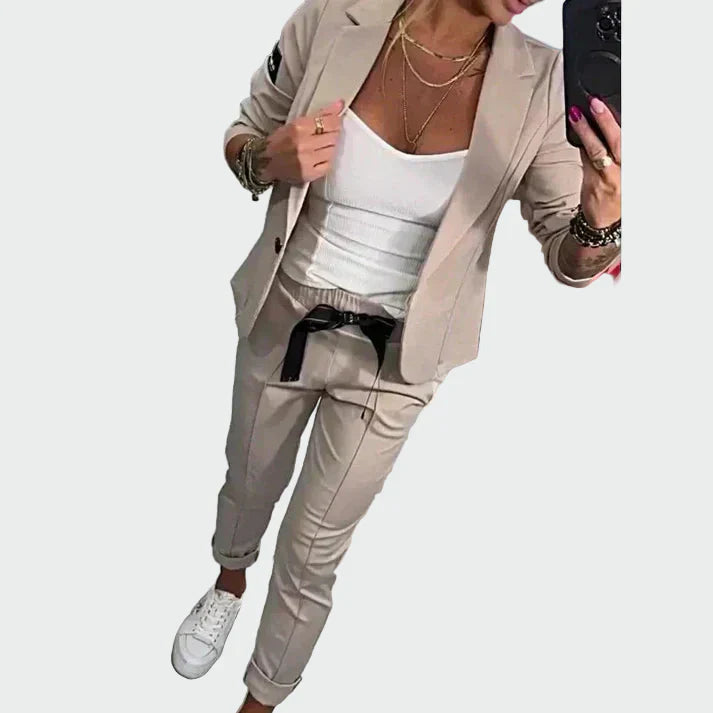 Ella - Dámský ležérní kalhotový komplet se sakem