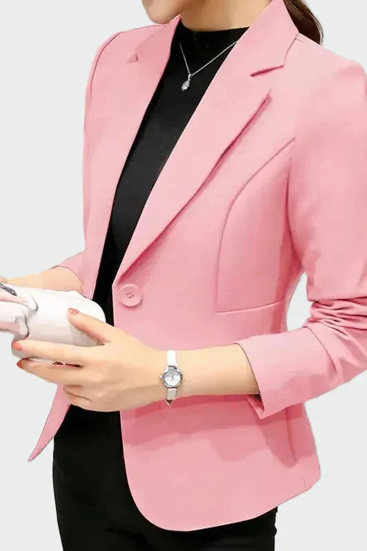 Leontýna - Sako v ideálním střihu